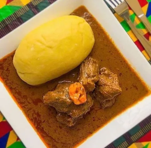 Foutou Banane Sauce Graine