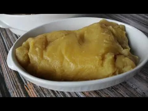 Macabo rappé sauce branche viande