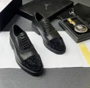 chaussures hommes en cuire 4