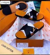 Babouche en Cuir Louis Vitton Noir, Produit Générique 1